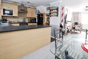 TYLNEY CLOSE- click for photo gallery